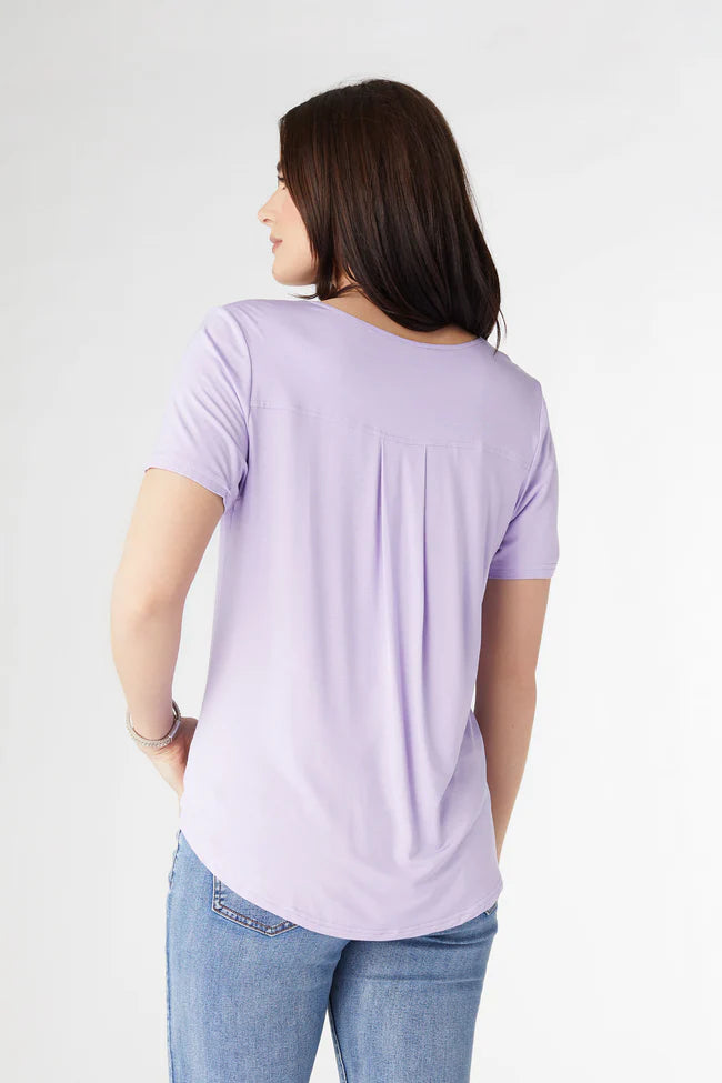 Erin Pleat Back Tee Sku: 2429026J
