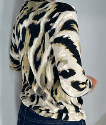 LL338 ANIMAL PRINT W/ NECK DETAILS