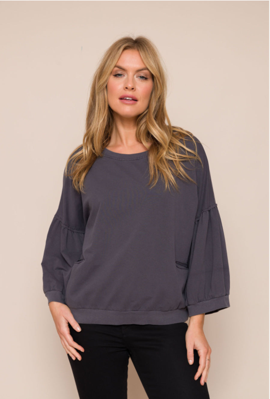 BEA STONEWASH SWEATSHIRT WITH BALLOON SLEEVE