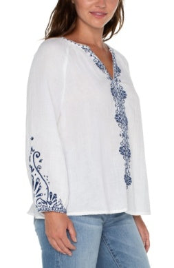 OFF WHITE WITH BLUE EMBROIDERY SHIRT LM8B71EE6E05