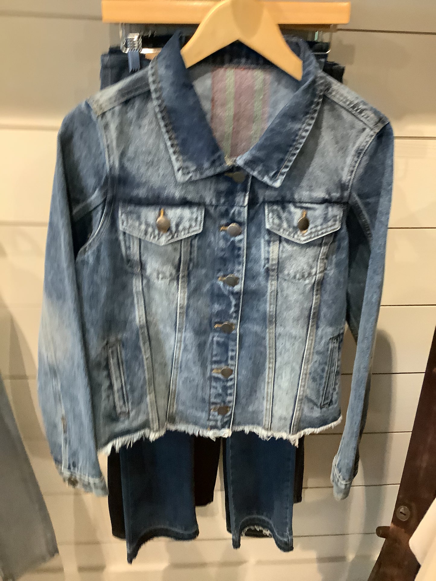 DENIM JACKET