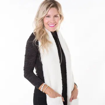 FUR SCARF WITH POCKETS BL7973