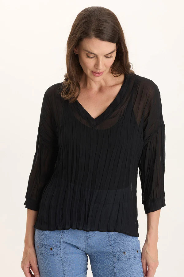 Hoyt Crinkle Pleat 3/4-Sleeve V-Neck 14750