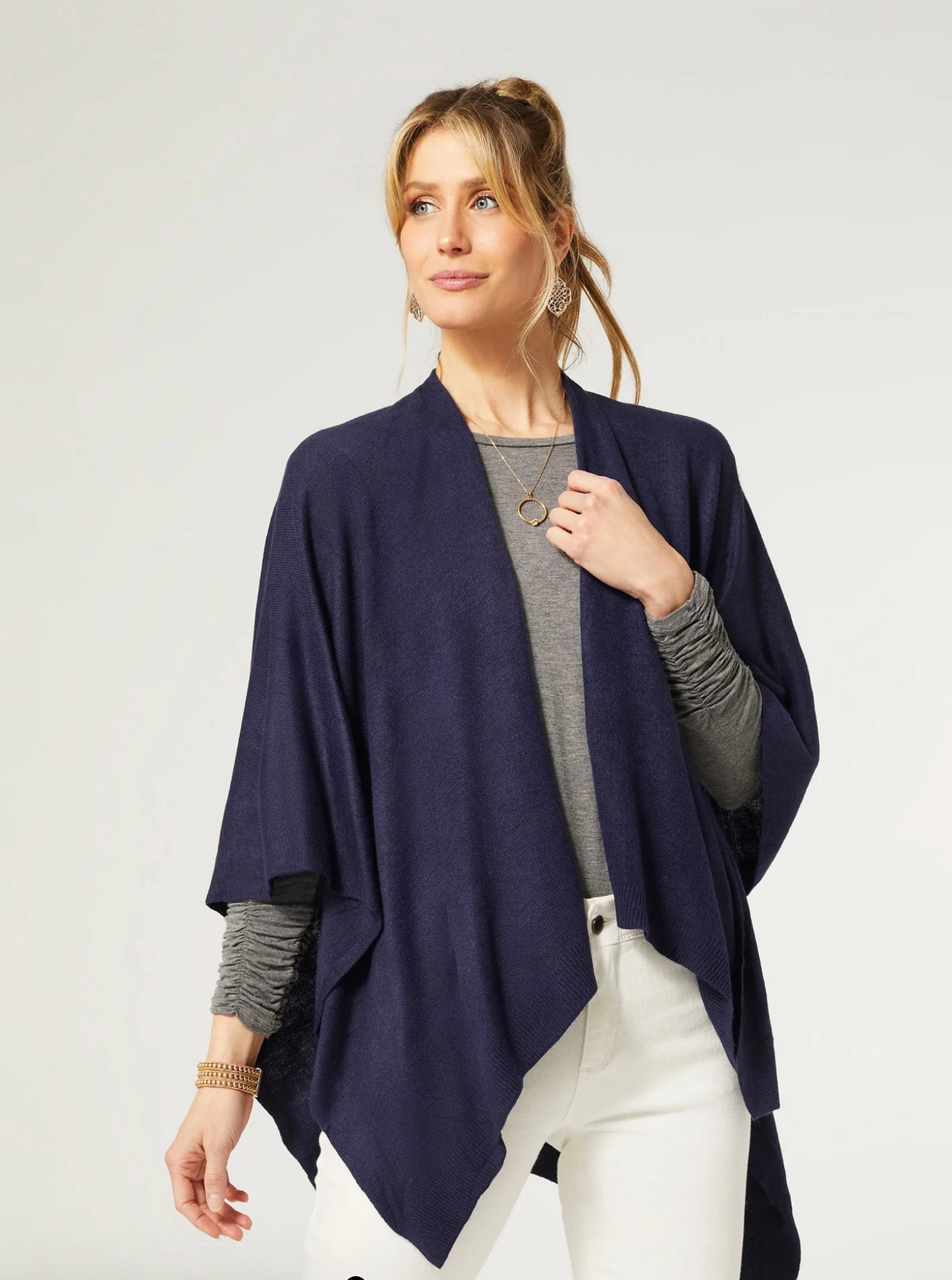 KIARA LIGHTWEIGHT WRAP