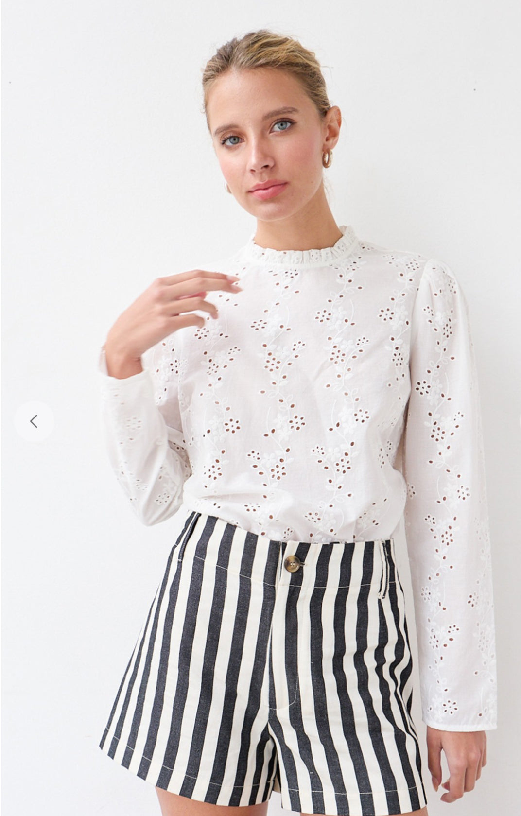 RT1059- FLORAL EYELET RUFFLE NECK BLOUSE - WHITE