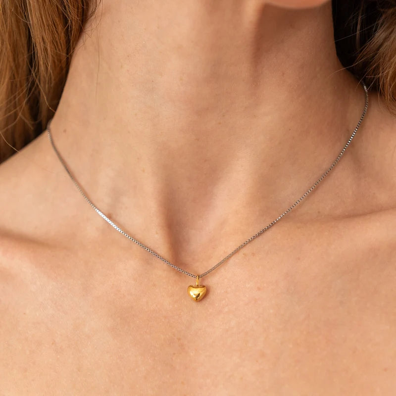 PUFFY HEART NECKLACE