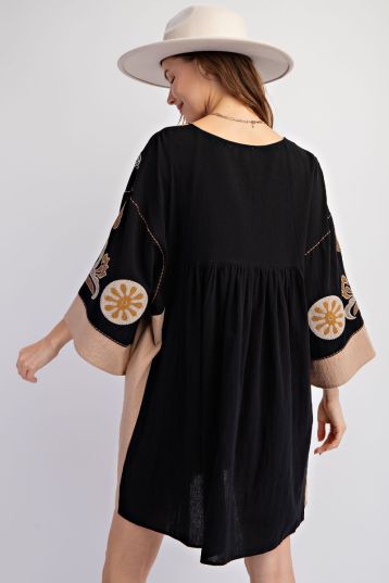 ED23074 BLACK EMBROIDERED DRESS  WITH DETAIL