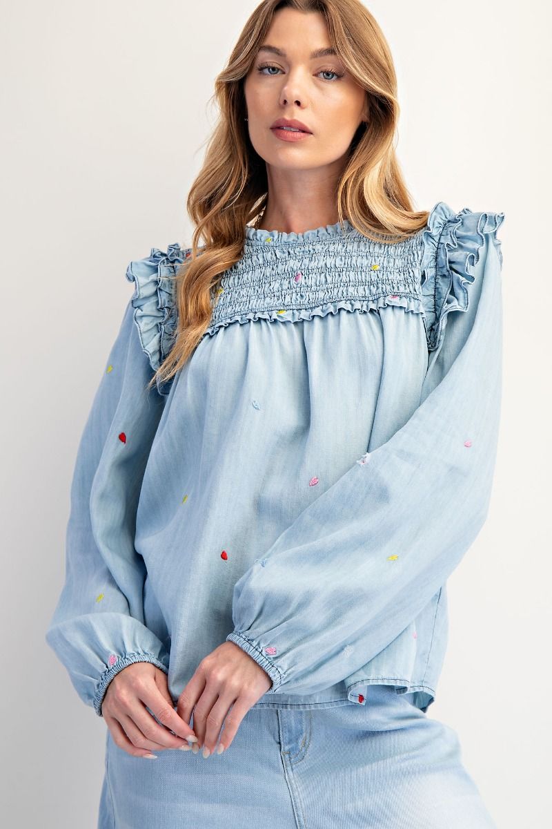 ET28016 EMBROIDERY DETAILING WASHED CHAMBRAY BLOUSE