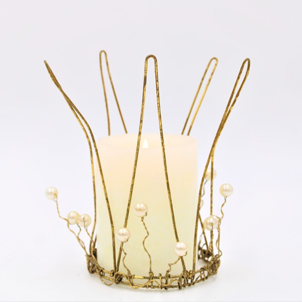 4x6" Gold Metal and Pearl Crown Item #: JM92009