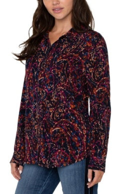 LM8543C44P14  BUTTON UP WOVEN PAISLEY BLOUSE