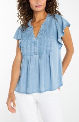 flutter sleeve popover woven blouse w/ pintuc LM8941Y47