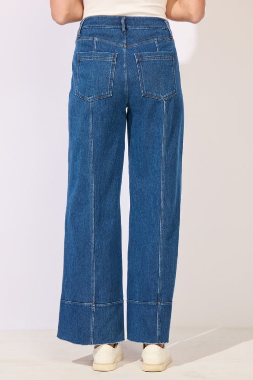 64067 KNIT DENIM RELAXED LEG JEAN F26E