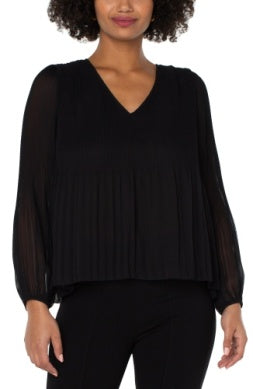 LM8B16HD4  V-neck long sleeve pleated top
