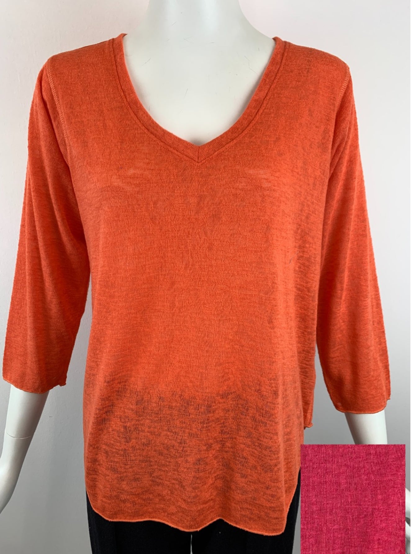 N284360 MARS RED V NECK 3/4 SLEEVE